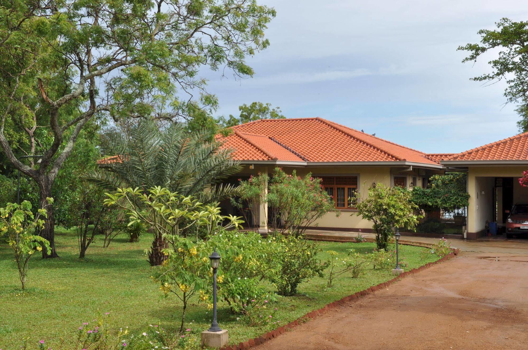 טיסמהרמה The Lake View Bungalow Yala מראה חיצוני תמונה