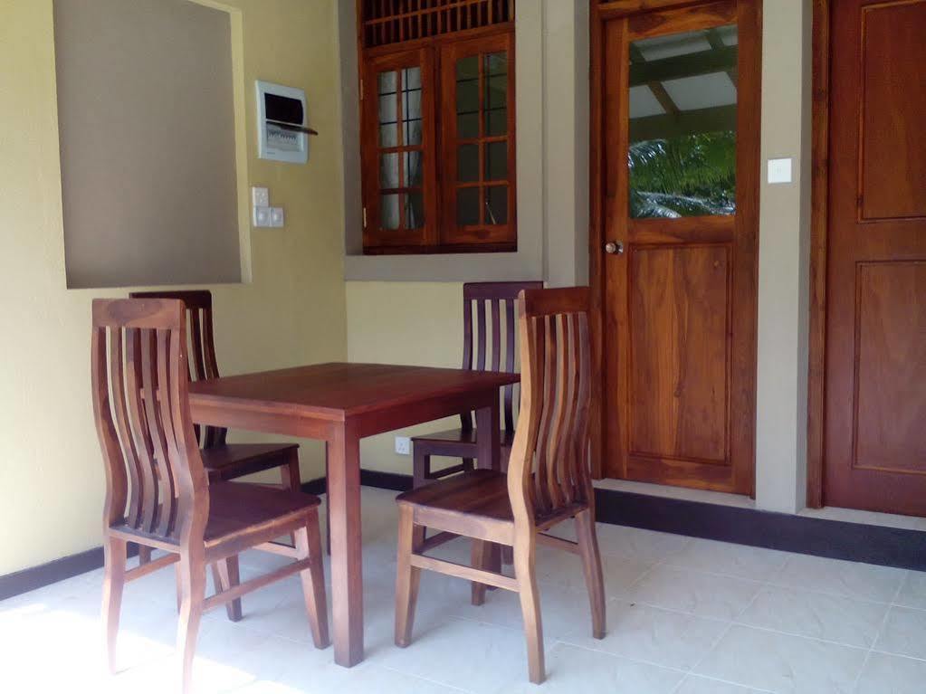 טיסמהרמה The Lake View Bungalow Yala מראה חיצוני תמונה