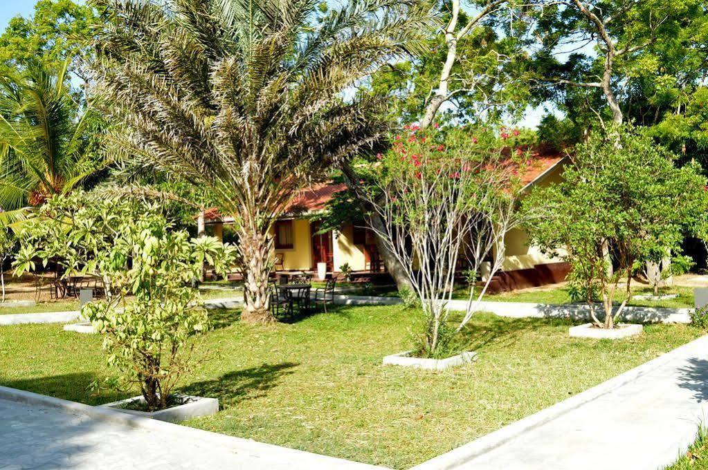 טיסמהרמה The Lake View Bungalow Yala מראה חיצוני תמונה