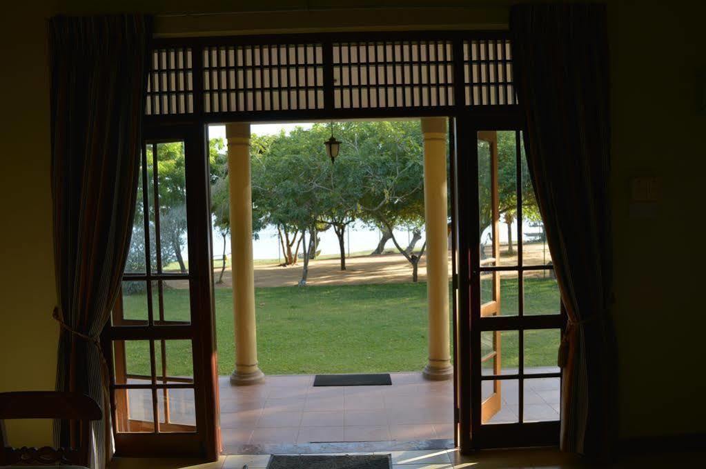 טיסמהרמה The Lake View Bungalow Yala מראה חיצוני תמונה