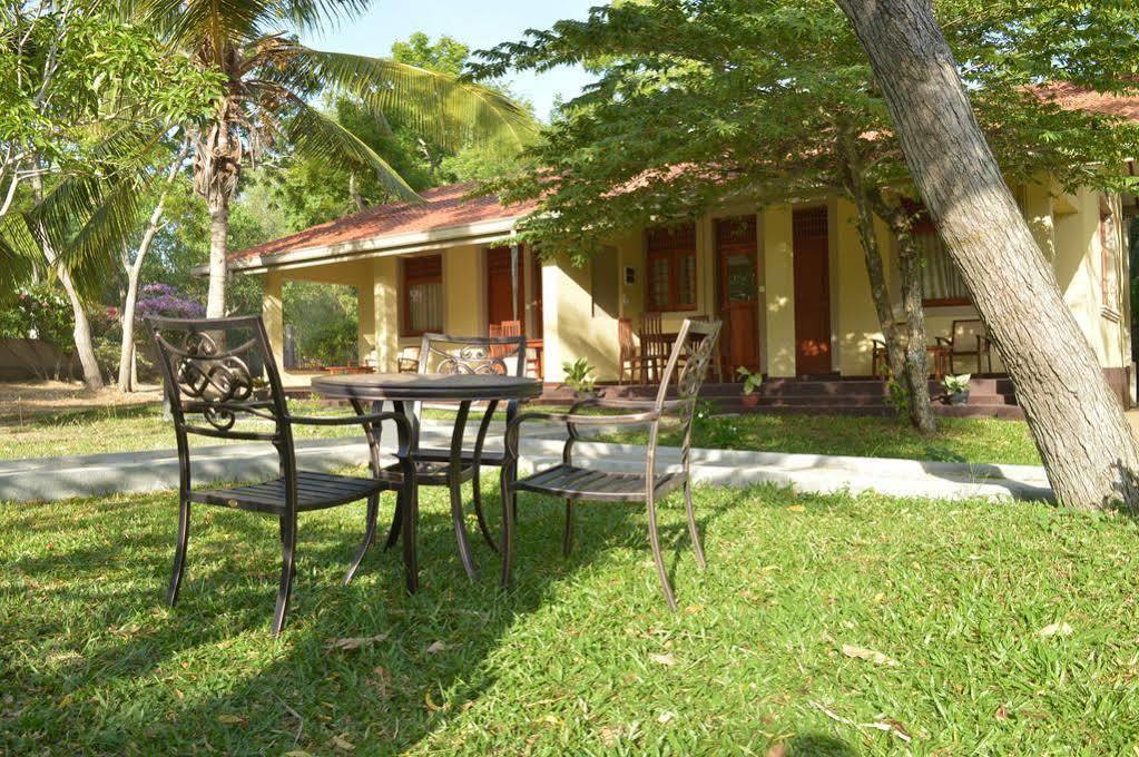 טיסמהרמה The Lake View Bungalow Yala מראה חיצוני תמונה